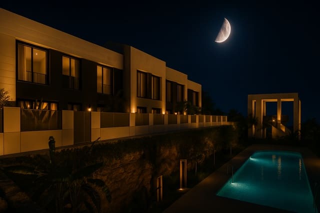 2 slaapkamer Huis te koop in Mijas Costa, Mijas met zwembad garage - € 899.950 (Ref: 9616401)