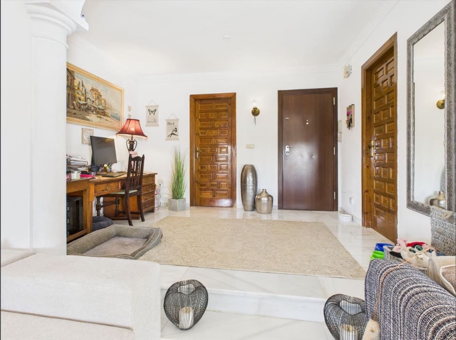 4 bedroom Villa for sale in El Padron with pool garage - € 795,000 (Ref: 9616403)