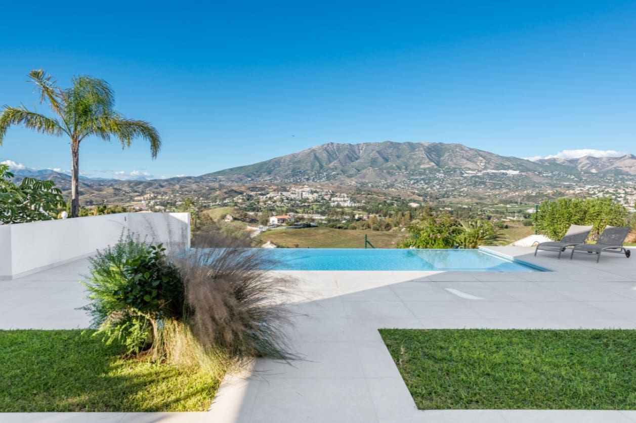 3 chambre Villa/Maison à vendre à Mijas avec piscine garage - 1 895 000 € (Ref: 9616404)