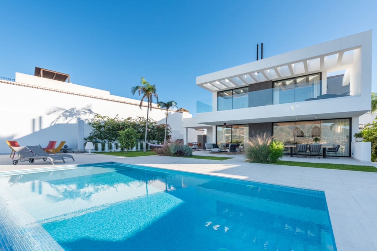 3 chambre Villa/Maison à vendre à Mijas avec piscine garage - 1 895 000 € (Ref: 9616404)