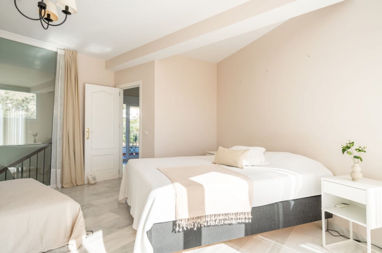 5 sovrum Villa till salu i Mijas med pool garage - 1 299 000 € (Ref: 9616406)