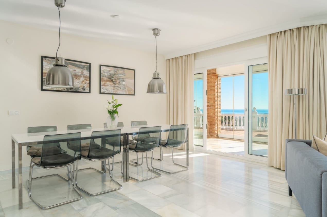 5 sovrum Villa till salu i Mijas med pool garage - 1 299 000 € (Ref: 9616406)