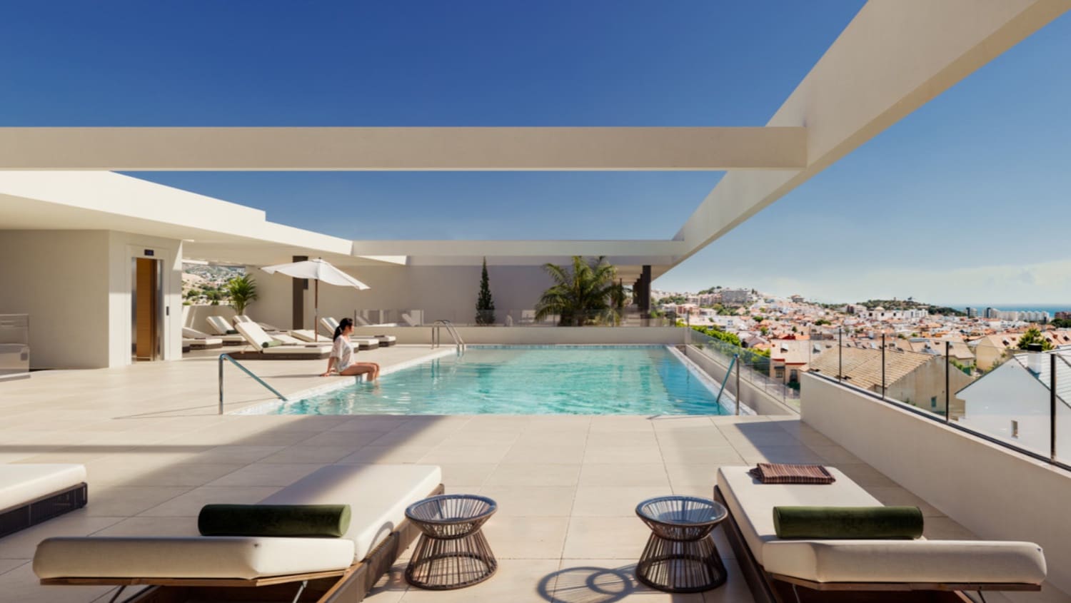 2 bedroom Apartment for sale in Fuengirola with pool garage - € 384,000 (Ref: 9616408)