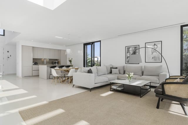 Pareado de 5 habitaciones en Marbella en venta con piscina garaje - 1.495.000 € (Ref: 9616417)