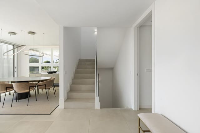 5 Zimmer Villa zu verkaufen in Sotogrande, San Roque mit Pool Garage - 1.495.000 € (Ref: 9616420)