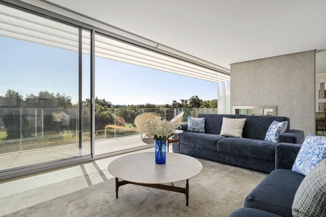 5 soveværelse Villa til salg i Sotogrande, San Roque med swimmingpool garage - € 1.495.000 (Ref: 9616420)