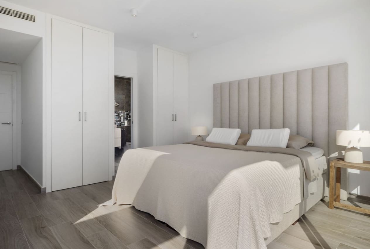 3 bedroom Villa for sale in Mijas with pool garage - € 1,400,000 (Ref: 9616425)