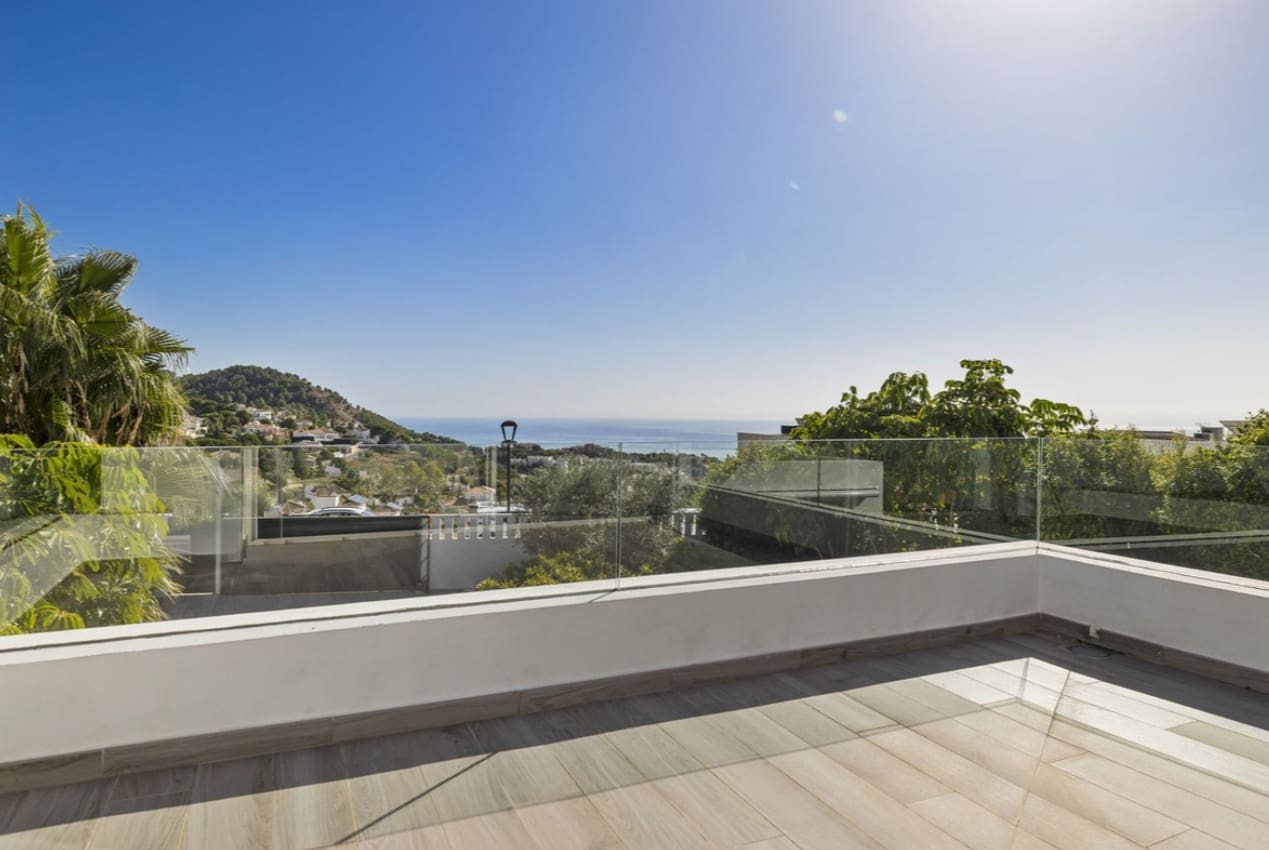 3 bedroom Villa for sale in Mijas with pool garage - € 1,400,000 (Ref: 9616425)