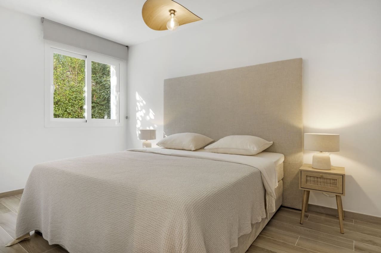 3 bedroom Villa for sale in Mijas with pool garage - € 1,400,000 (Ref: 9616425)