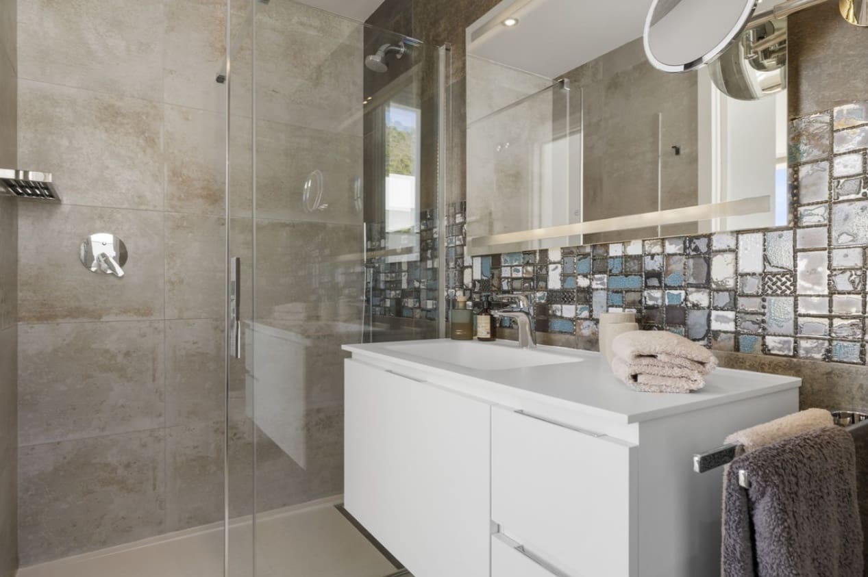 3 bedroom Villa for sale in Mijas with pool garage - € 1,400,000 (Ref: 9616425)