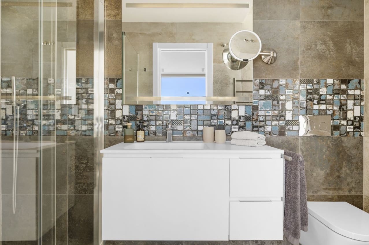 3 bedroom Villa for sale in Mijas with pool garage - € 1,400,000 (Ref: 9616425)