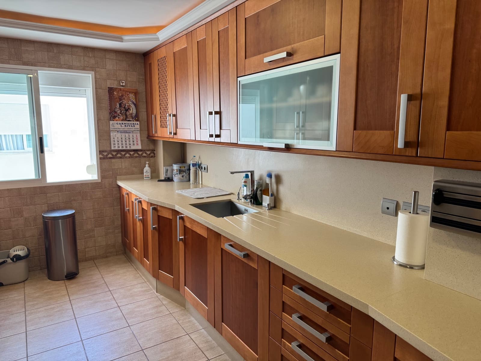4 quarto Penthouse para venda em Estepona com piscina garagem - 710 000 € (Ref: 9616427)