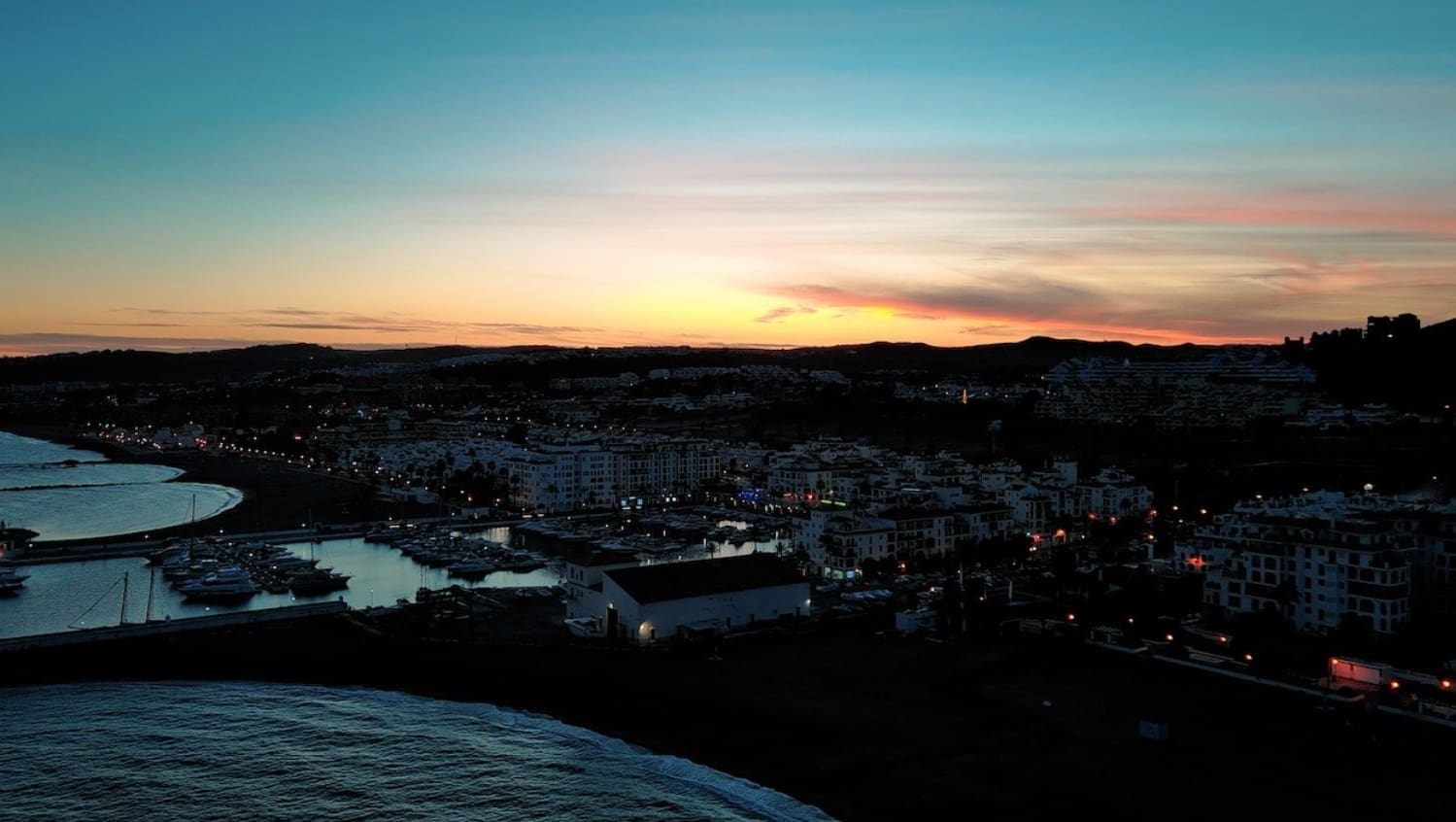 3 bedroom Apartment for sale in Manilva with pool garage - € 590,000 (Ref: 9616431)