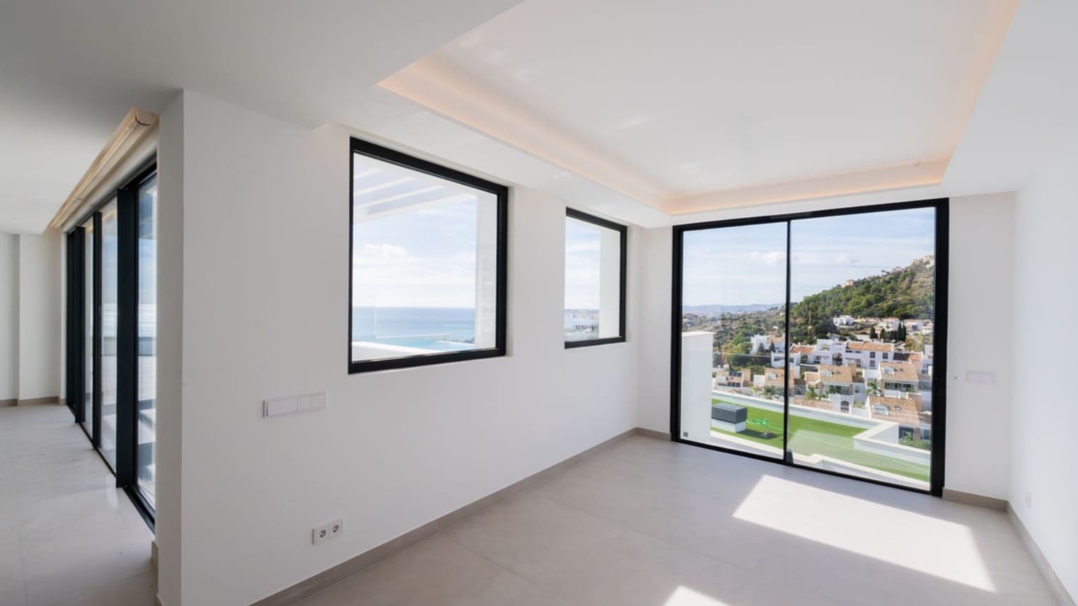 4 slaapkamer Villa te koop in Marbella met zwembad garage - € 2.100.000 (Ref: 9616438)