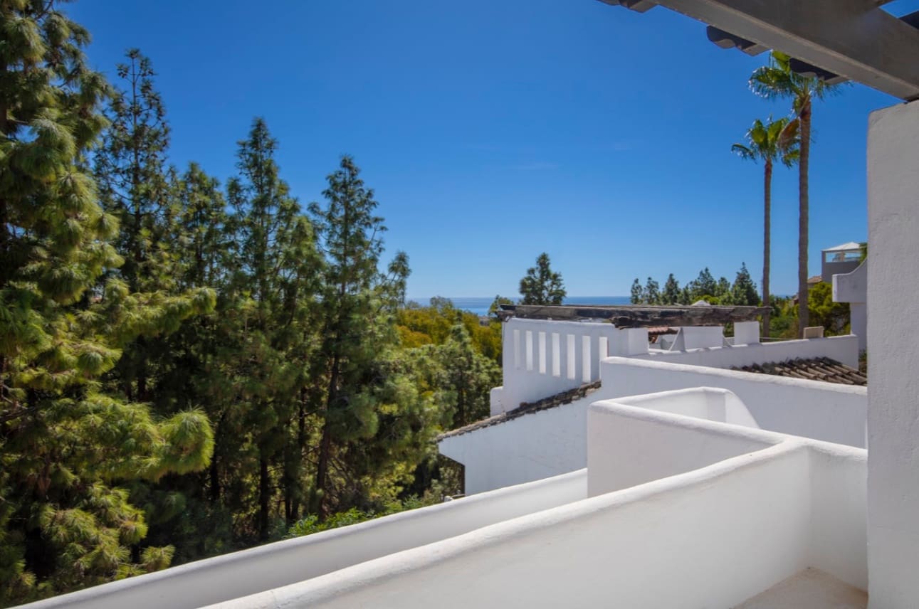 2 makuuhuone Omakotitalo myytävänä paikassa Marbella mukana uima-altaan - 432 500 € (Ref: 9616441)