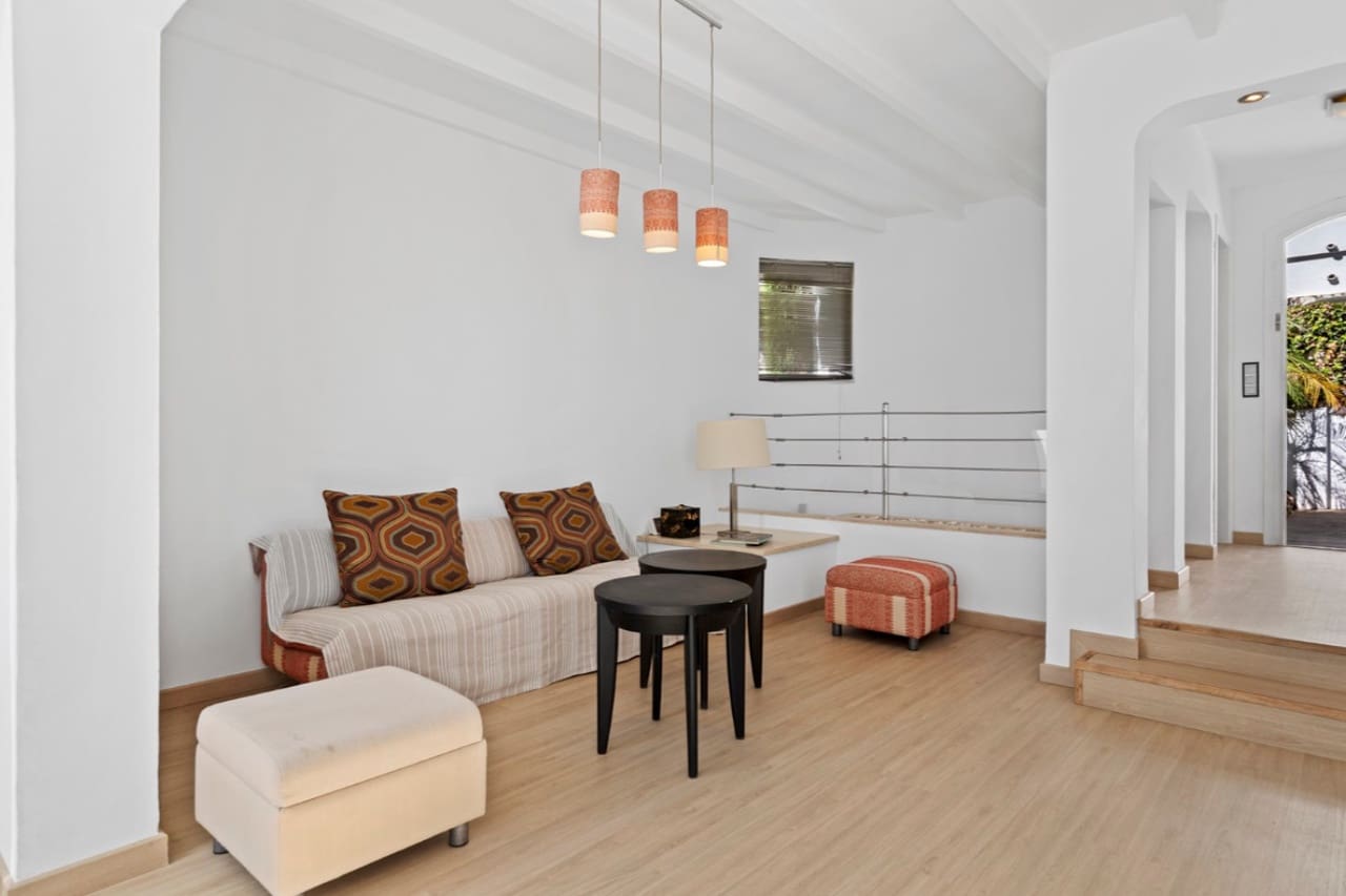 2 makuuhuone Omakotitalo myytävänä paikassa Marbella mukana uima-altaan - 432 500 € (Ref: 9616441)