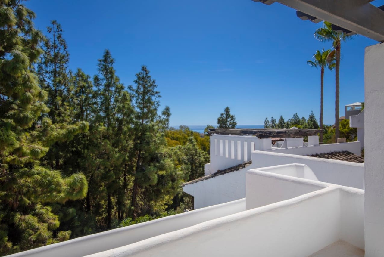 2 makuuhuone Omakotitalo myytävänä paikassa Marbella mukana uima-altaan - 432 500 € (Ref: 9616441)