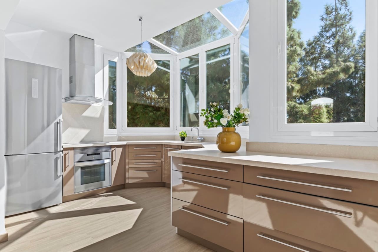 2 makuuhuone Omakotitalo myytävänä paikassa Marbella mukana uima-altaan - 432 500 € (Ref: 9616441)