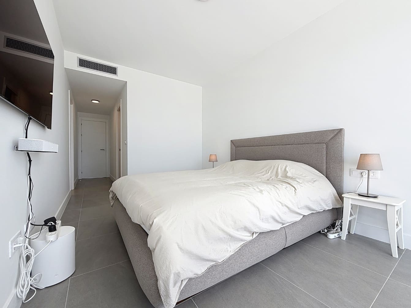 3 slaapkamer Penthouse te koop in La Duquesa / Puerto de la Duquesa met zwembad garage - € 695.000 (Ref: 9616442)