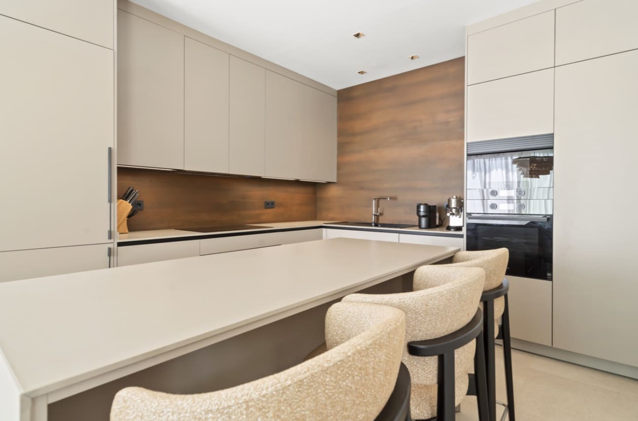 4 slaapkamer Villa te koop in Sotogrande met zwembad garage - € 2.495.000 (Ref: 9616452)