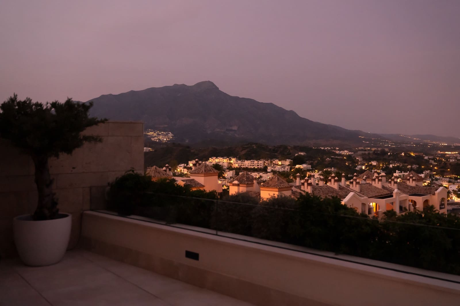 3 soveværelse Lejlighed til salg i Marbella - € 2.295.000 (Ref: 9616455)