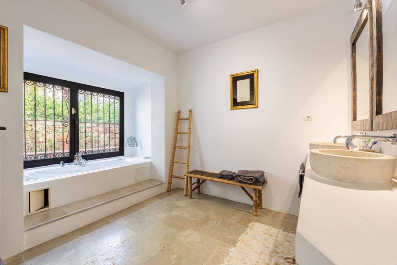 3 soveværelse Villa til salg i Punta de la Chullera med swimmingpool garage - € 1.495.000 (Ref: 9616467)