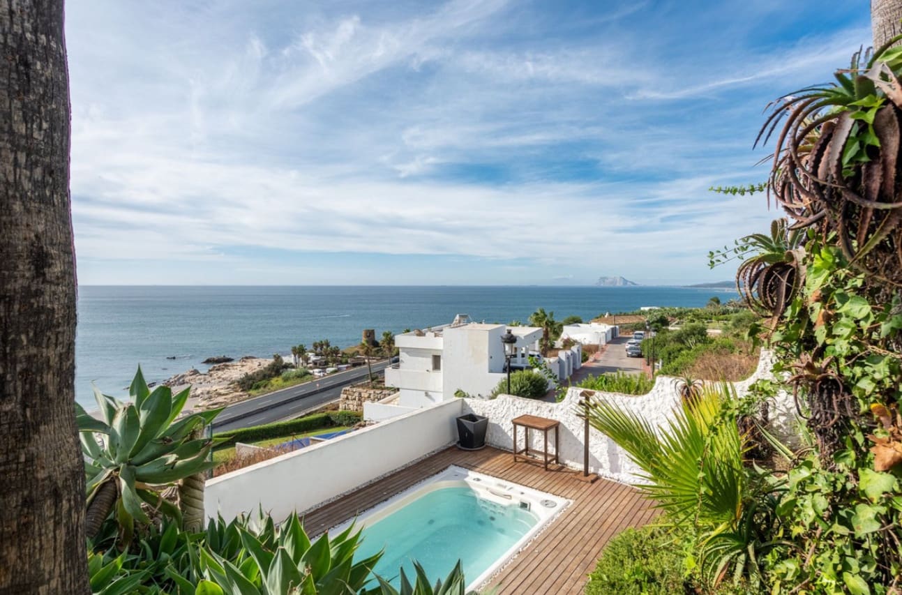 3 soveværelse Villa til salg i Punta de la Chullera med swimmingpool garage - € 1.495.000 (Ref: 9616467)