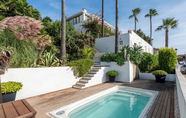 3 chambre Villa/Maison à vendre à Punta de la Chullera, Manilva avec piscine garage - 1 285 000 € (Ref: 9616467)