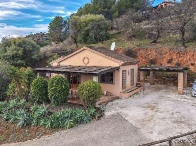 5 Zimmer Villa zu verkaufen in Monda mit Pool Garage - 899.000 € (Ref: 9616477)