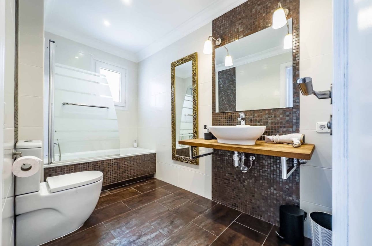 4 slaapkamer Villa te koop in Benalmadena met zwembad - € 995.000 (Ref: 9616479)