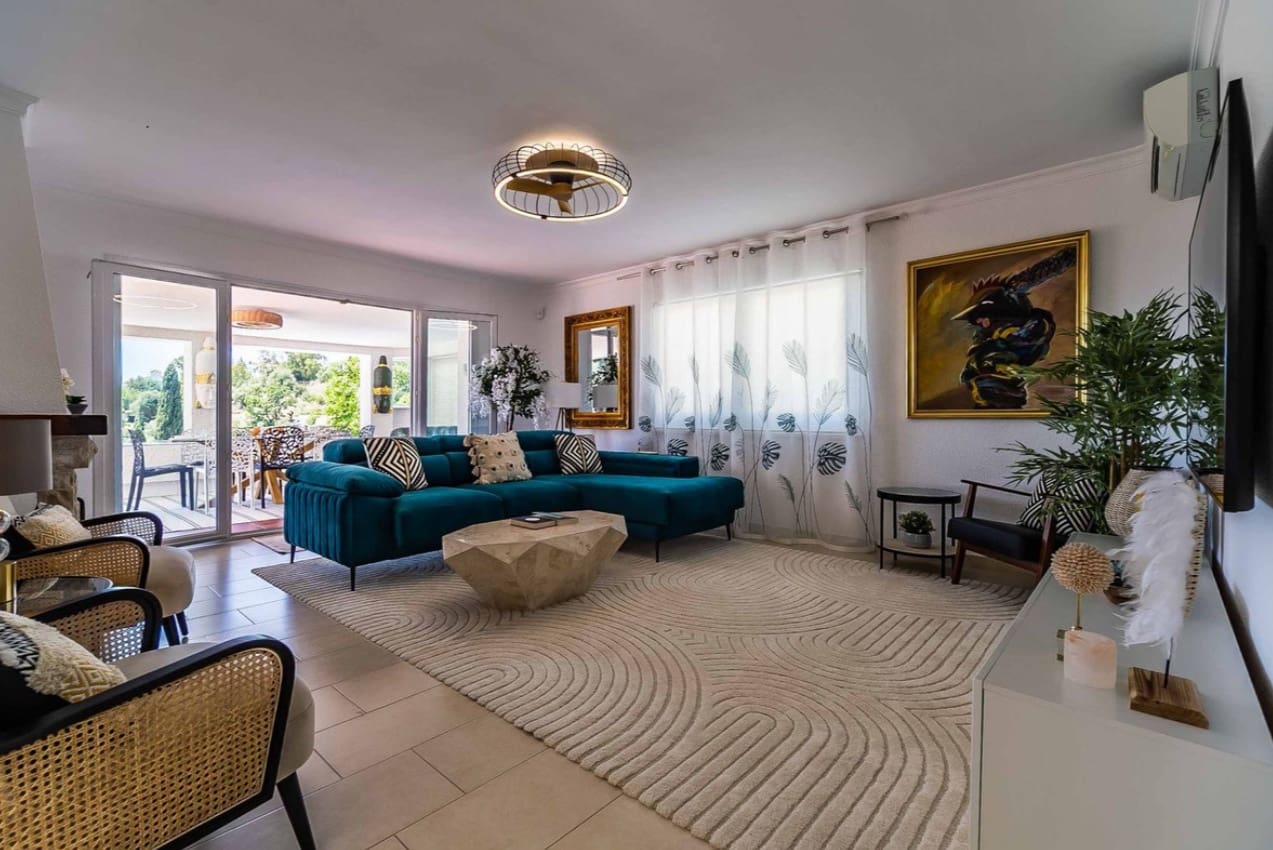 4 bedroom Villa for sale in Benalmadena with pool - € 995,000 (Ref: 9616479)