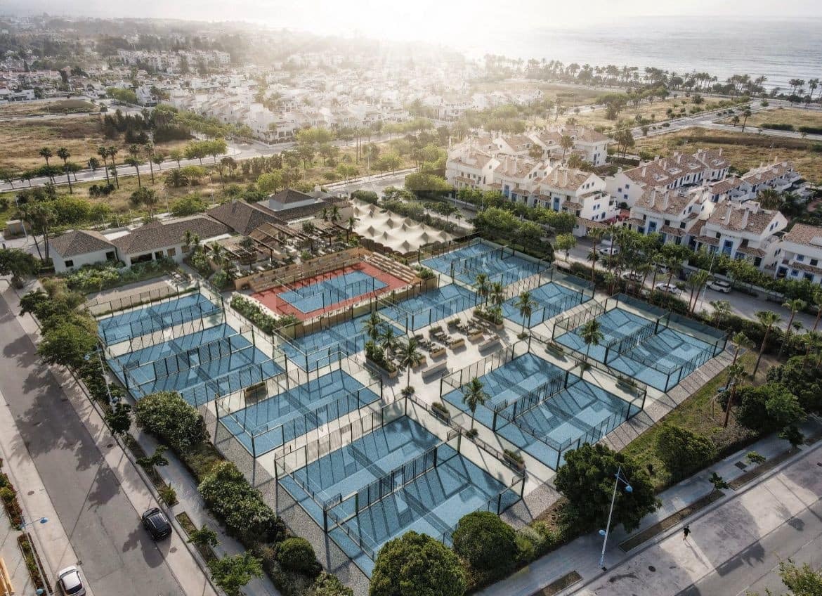 3 quarto Penthouse para venda em Marbella com piscina garagem - 1 256 000 € (Ref: 9616481)