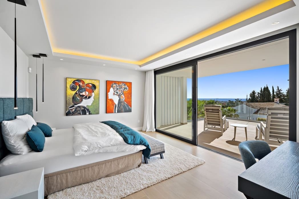 5 soverom Villa til salgs i Estepona med svømmebasseng garasje - € 2 350 000 (Ref: 9616483)