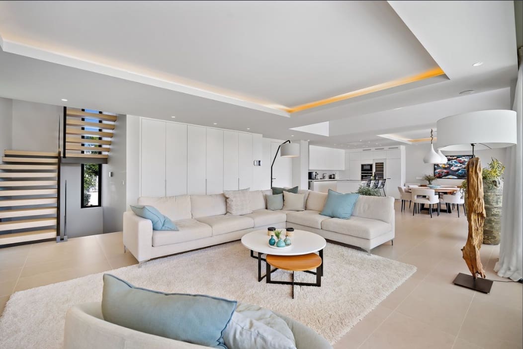 5 soverom Villa til salgs i Estepona med svømmebasseng garasje - € 2 350 000 (Ref: 9616483)