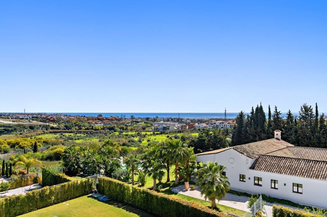 5 soverom Villa til salgs i Estepona med svømmebasseng garasje - € 2 350 000 (Ref: 9616483)