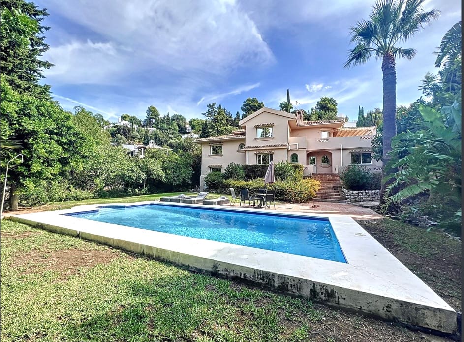 5 sypialnia Willa na sprzedaż w La Cala de Mijas z basenem garażem - 1 200 000 € (Ref: 9616487)