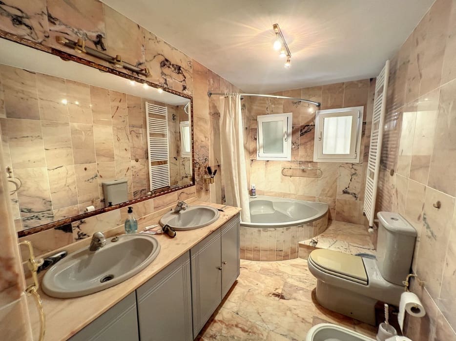 5 chambre Villa/Maison à vendre à La Cala de Mijas avec piscine garage - 1 200 000 € (Ref: 9616487)