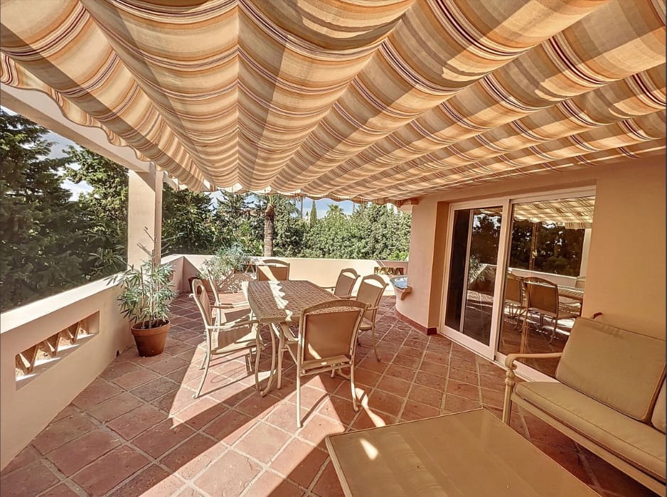 5 chambre Villa/Maison à vendre à La Cala de Mijas avec piscine garage - 1 200 000 € (Ref: 9616487)