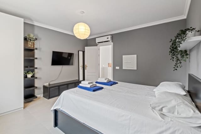 Chalet de 6 habitaciones en La Cala de Mijas, Mijas en venta con piscina garaje - 1.390.000 € (Ref: 9616489)