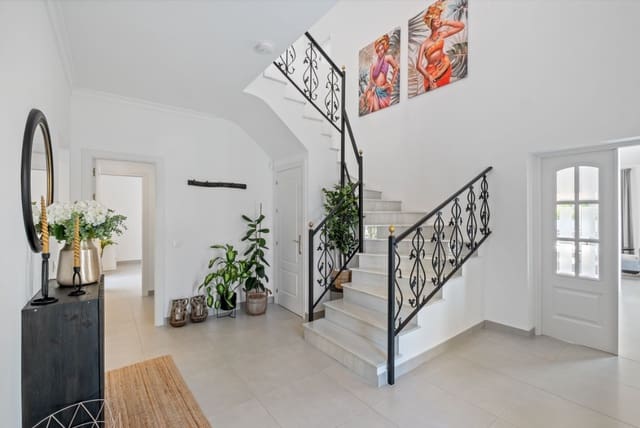 6 camera da letto Villa in vendita in La Cala de Mijas, Mijas con piscina garage - 1.390.000 € (Rif: 9616489)