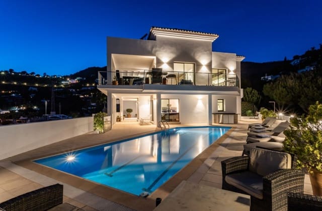 3 bedroom Villa for sale in Mijas with pool garage - € 1,445,000 (Ref: 9616498)