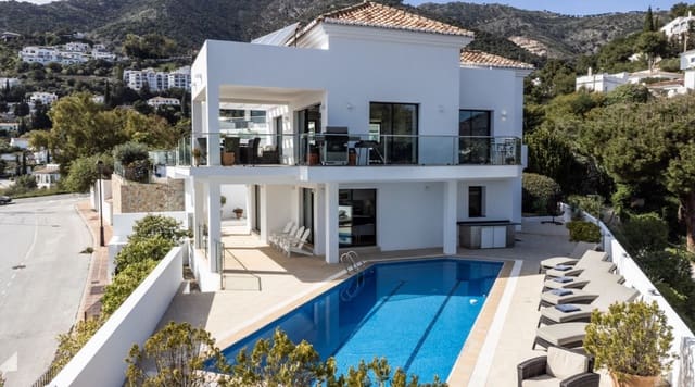 3 sovrum Villa till salu i Mijas med pool garage - 1 445 000 € (Ref: 9616498)