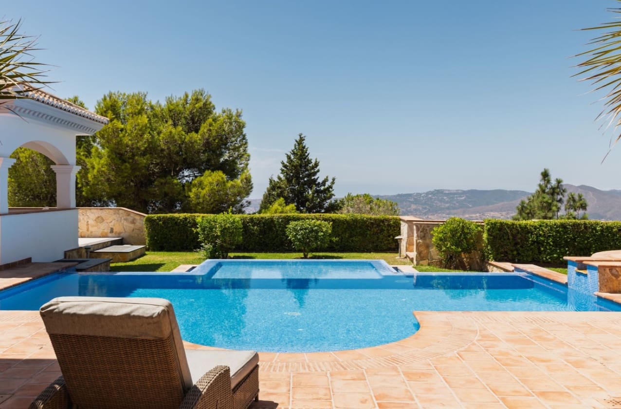 4 sypialnia Willa na sprzedaż w Mijas z basenem garażem - 2 495 000 € (Ref: 9616499)