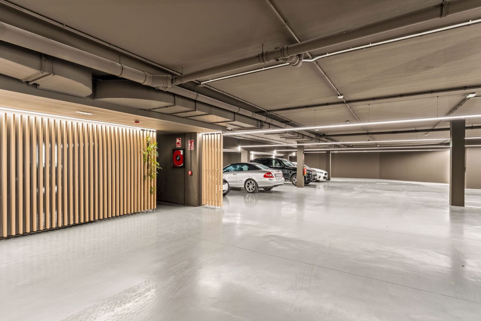 3 soveværelse Lejlighed til salg i Marbella med swimmingpool garage - € 2.149.000 (Ref: 9616501)