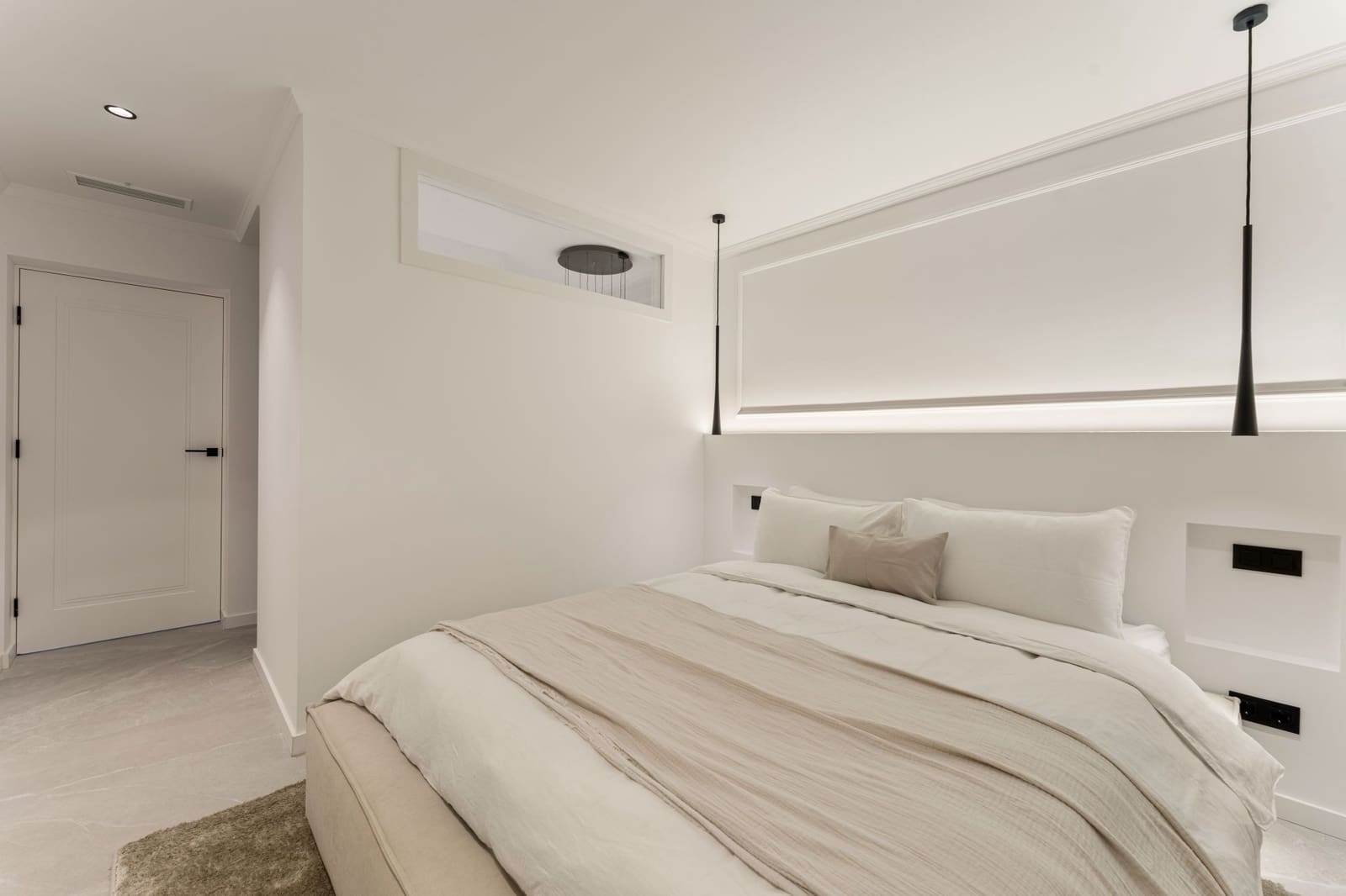 3 bedroom Apartment for sale in Benahavis with pool - € 1,350,000 (Ref: 9616509)