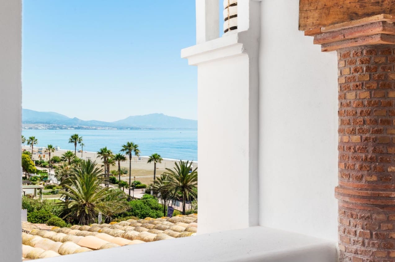 4 soverom Penthouse til salgs i Manilva med svømmebasseng garasje - € 1 350 000 (Ref: 9616510)