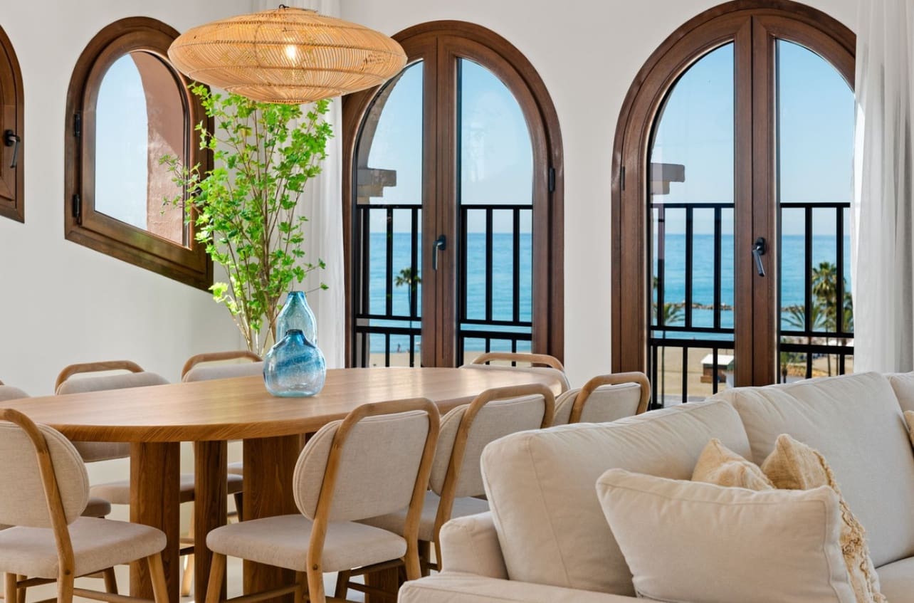 4 soverom Penthouse til salgs i Manilva med svømmebasseng garasje - € 1 350 000 (Ref: 9616510)