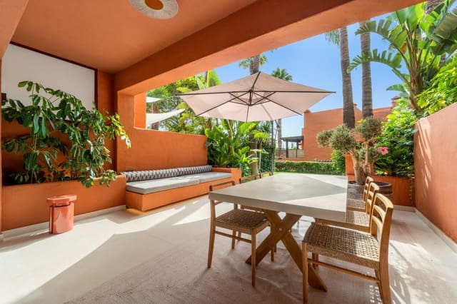 Casa de 4 habitaciones en Marbella en venta con piscina garaje - 2.150.000 € (Ref: 9616513)