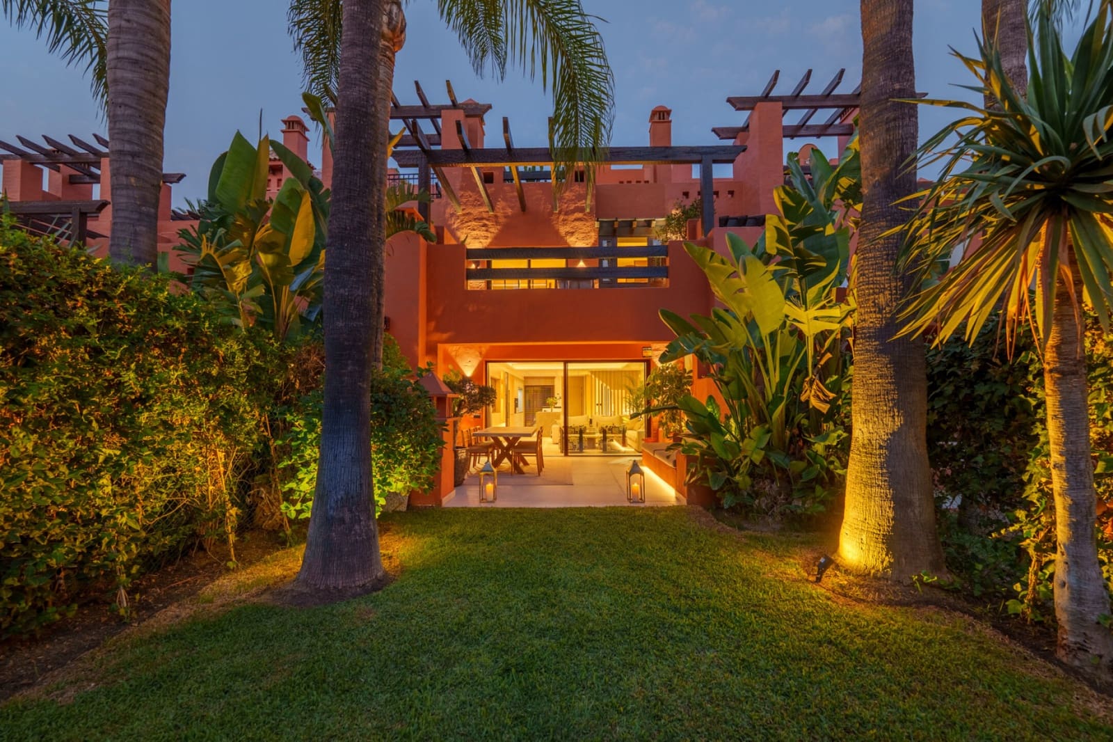 4 sovrum Hus till salu i Marbella med pool garage - 2 150 000 € (Ref: 9616513)