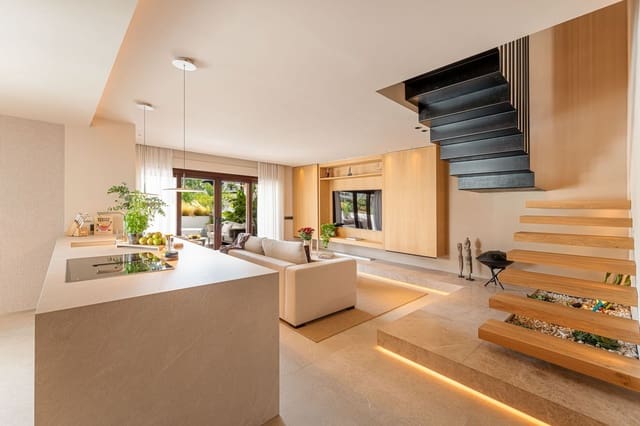 Ático de 3 habitaciones en Marbella en venta con piscina garaje - 2.250.000 € (Ref: 9616515)